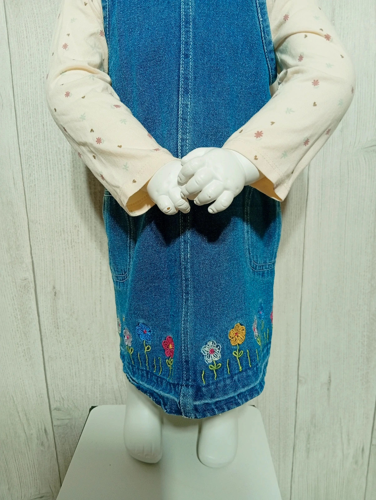 Ensemble 2 pieces fille robe en jean avec son haut-taille 18mois ( 81 cm)-Kiabi-couleur bleu beige – Kiabi – taille 12-18 mois / 80 cm 3