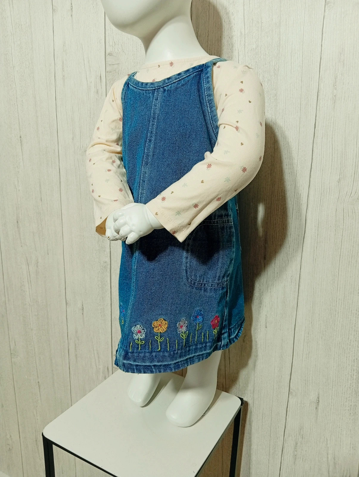 Ensemble 2 pieces fille robe en jean avec son haut-taille 18mois ( 81 cm)-Kiabi-couleur bleu beige – Kiabi – taille 12-18 mois / 80 cm 5