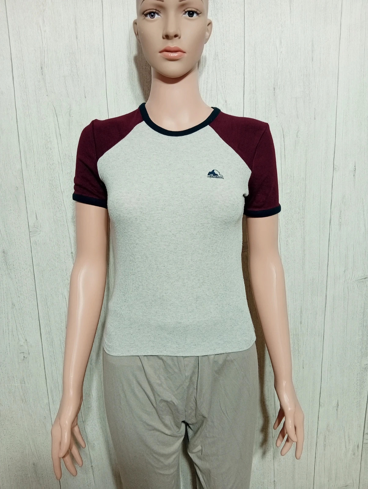 T-shirt manches courtes femme-taille S/36 - bershka - couleur gris bordeaux – Bershka – taille S / 36 / 8
