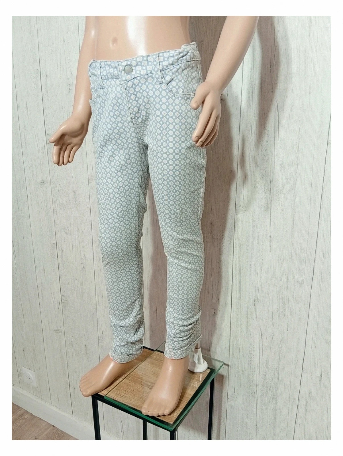 Jeans taille 10 ans ( 138 cm) - fille - cyrillus- couleur blanc gris – Cyrillus – taille 10 ans / 140 cm 5