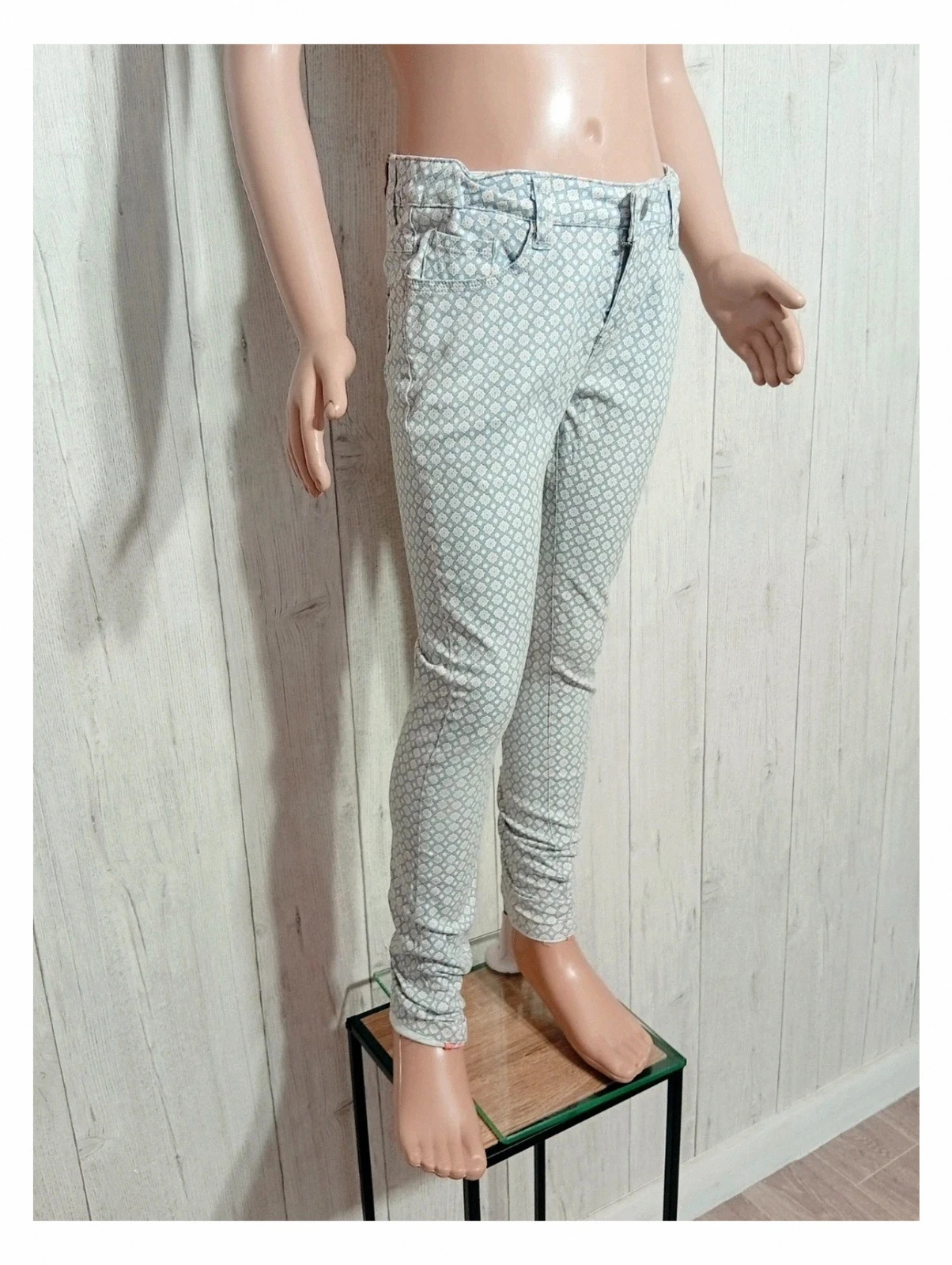 Jeans taille 10 ans ( 138 cm) - fille - cyrillus- couleur blanc gris – Cyrillus – taille 10 ans / 140 cm 4