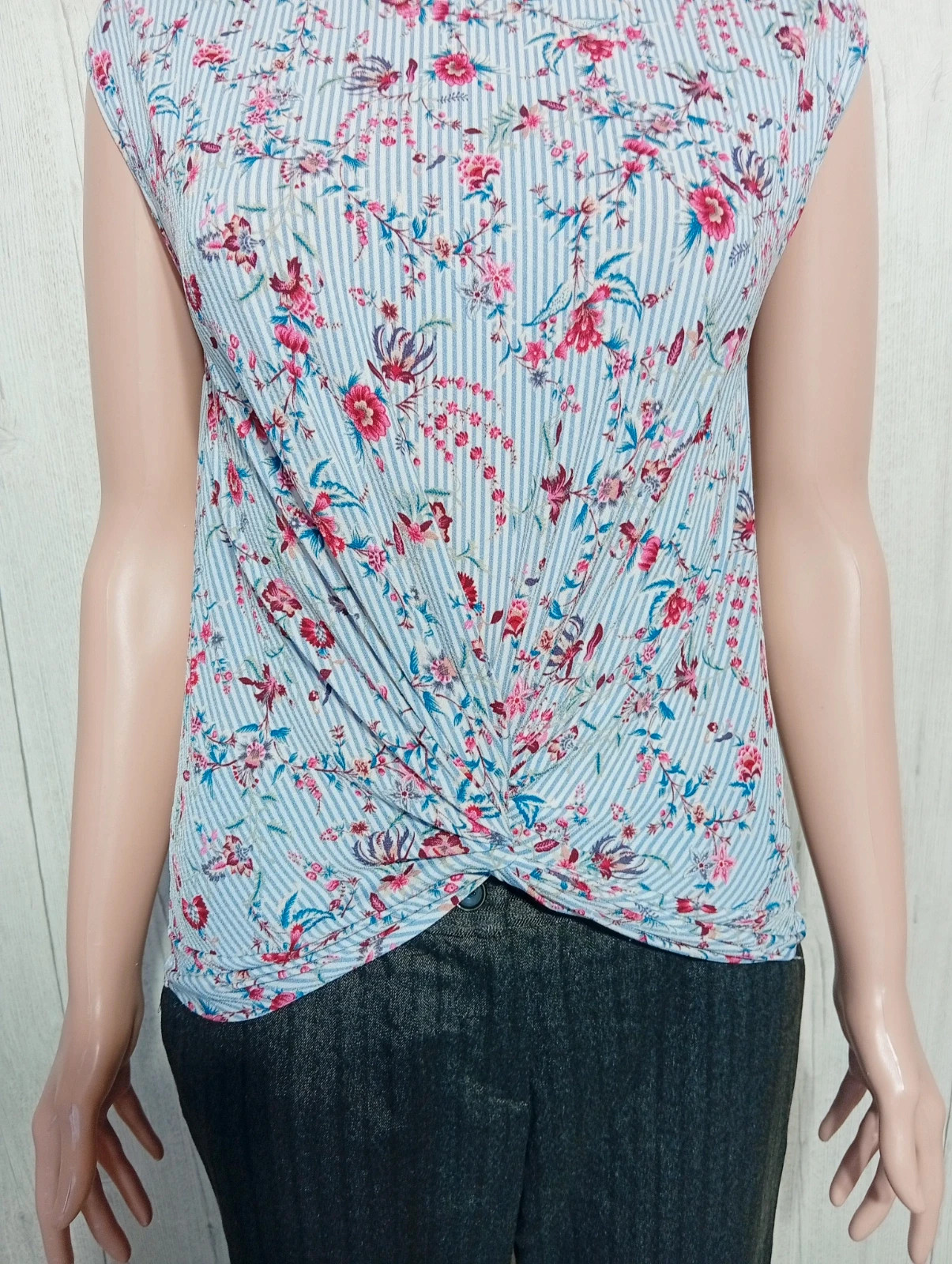 Blouse a motif floral manches courtes femme-taille S/36-parisienne-couleur bleu blanc et multicolore – Parisienne – taille S / 36 / 8 3