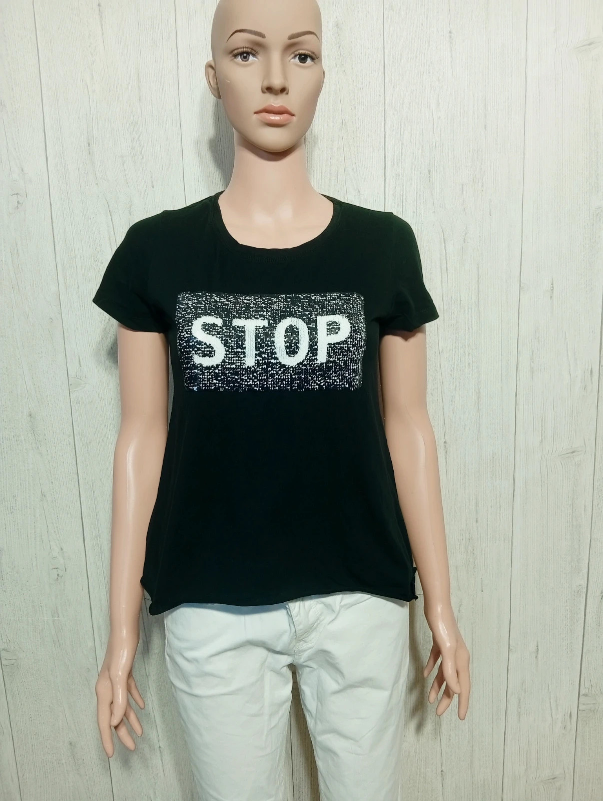 T-shirt manche courte femme - taille S/36 - Pull & bear - couleur noir et blanc