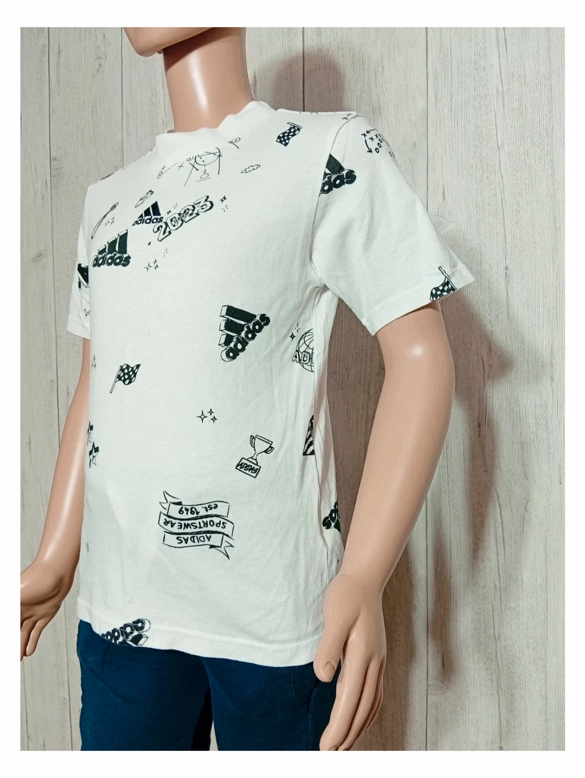 T-shirt adidas - taille 7/8 ans (128 cm) - manche courte - couleur blanc et noir – adidas – taille 8 ans / 128 cm 5