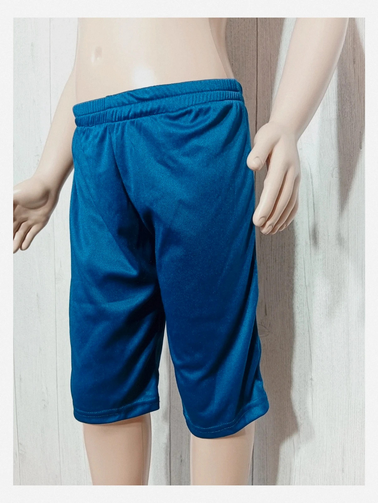 Couleur marine - short garçon - taille 10 ans – taille 10 ans / 140 cm 3
