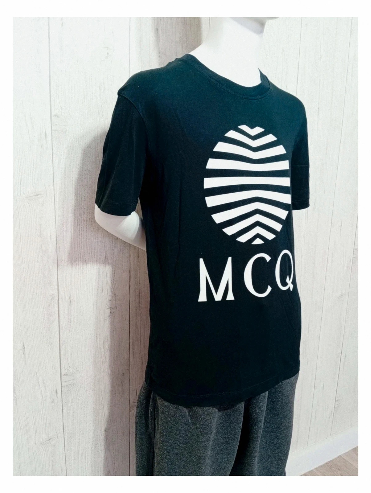 T-shirt MCQ homme manche courte - couleur noir et blanc - taille M/38 – MCQ – taille M 4