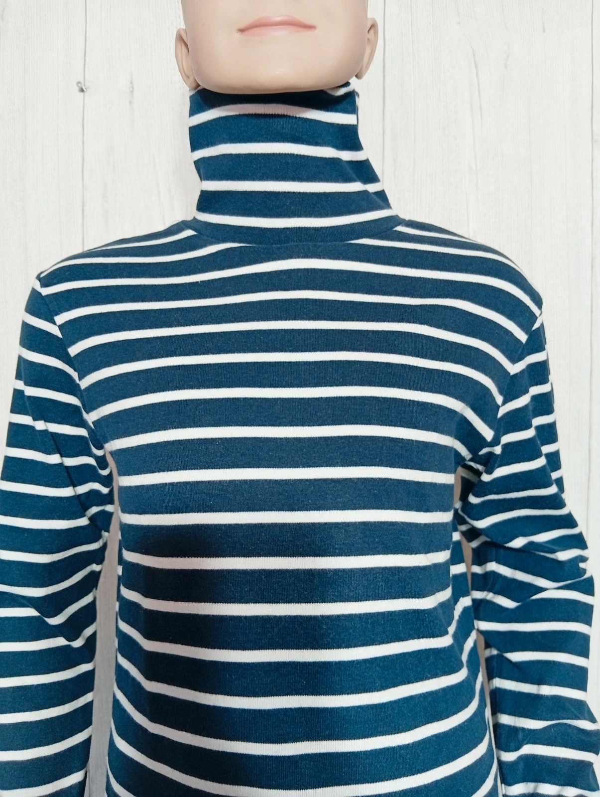 Pull a col roulé fille - taille 12 ans (144/155 cm) - Kiabi - couleur marine et blanc – Kiabi – taille 12 ans / 152 cm 2