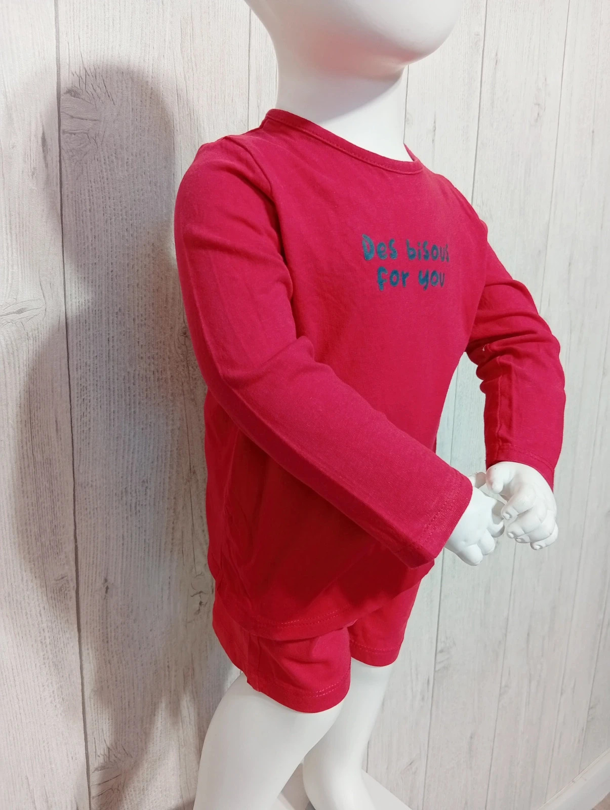 T-shirt manches longues garçon - taille 2 ans (86 cm) - Kiabi - couleur rouge marine – Kiabi – taille 18-24 mois / 86 cm 2