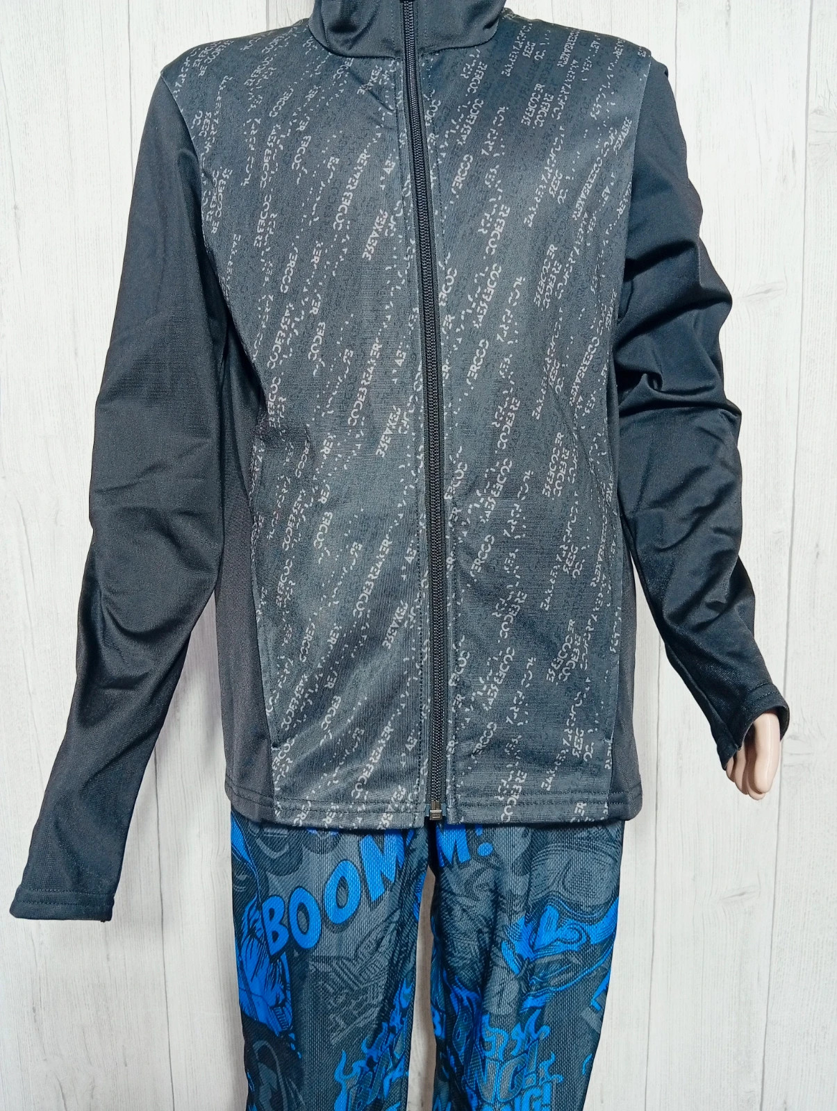Veste de sport garçon - taille 10/11 ans ( 141/150 cm) - decathlon - couleur noir et gris – Decathlon – taille 10 ans / 140 cm 3