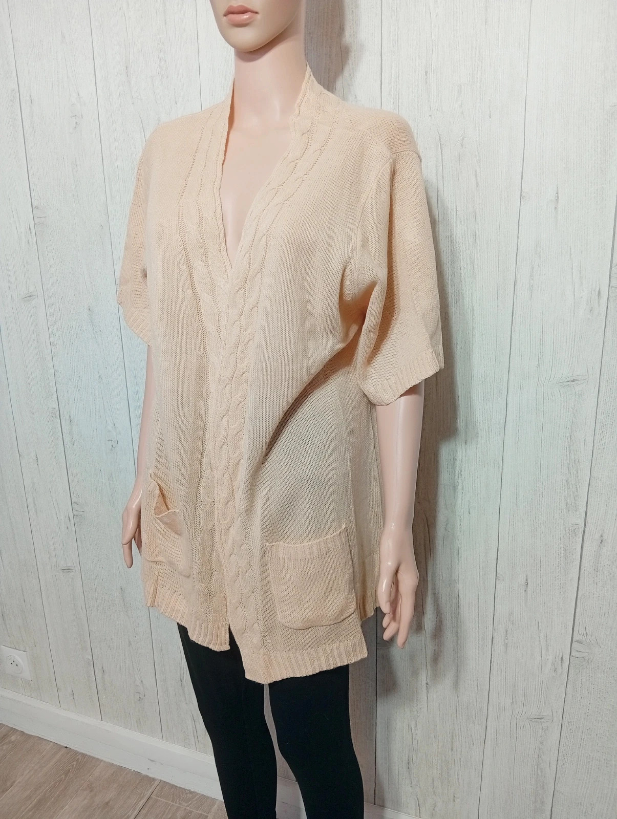 Cardigan femme- Taille XL/42 - couleur beige – taille XL / 42 / 14 5