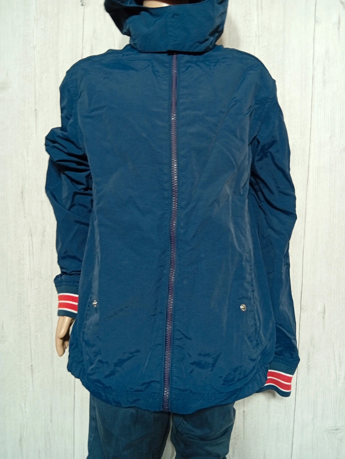 Veste coupe vent garcon- taille 14 ans (164 cm) - Tommy hilfiger- couleur marine – Tommy Hilfiger – taille 14 ans / 164 cm 3