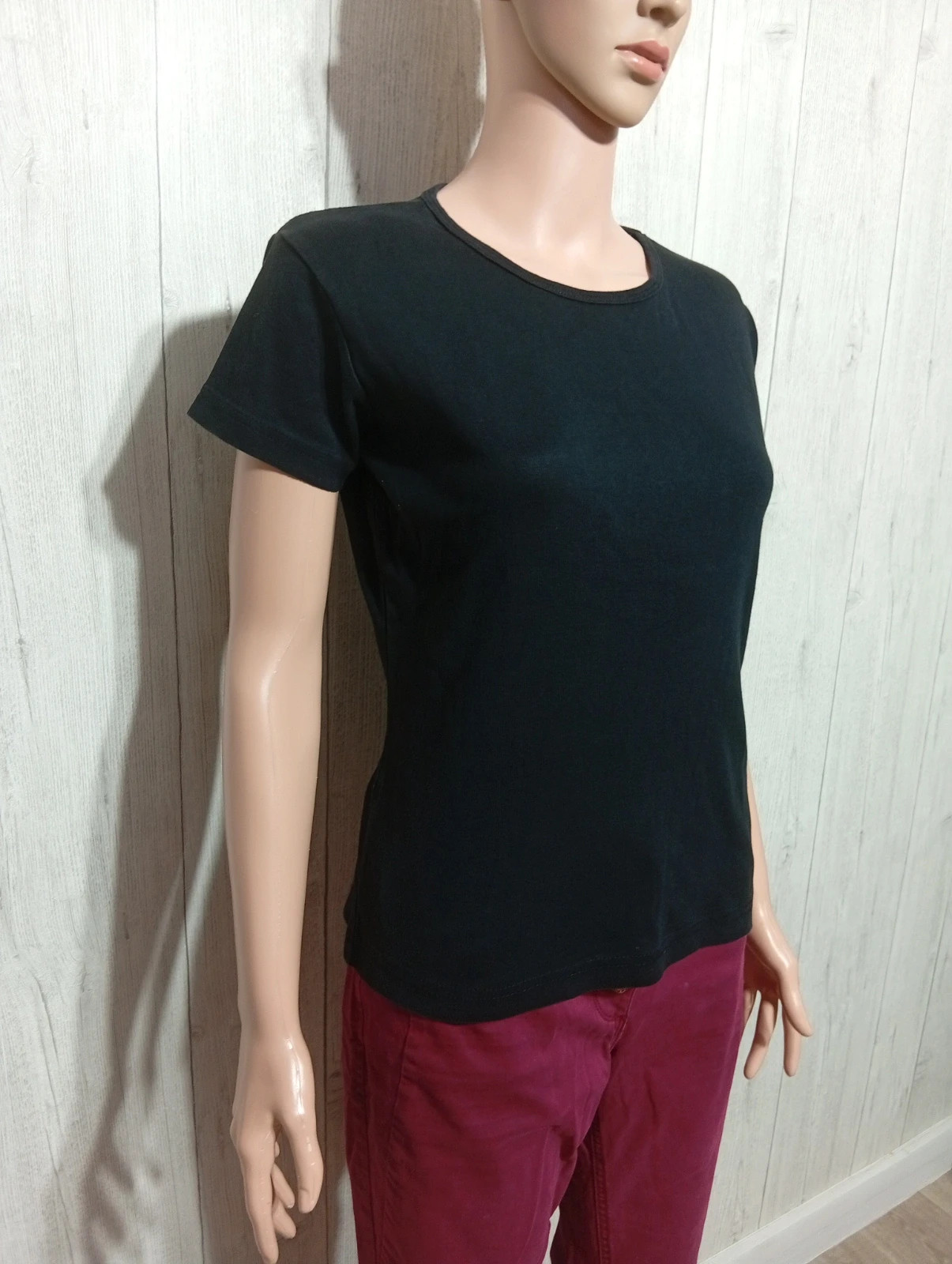T-shirt manches courtes femme - taille 42/44 - couleur noir – taille XL / 42 / 14 2