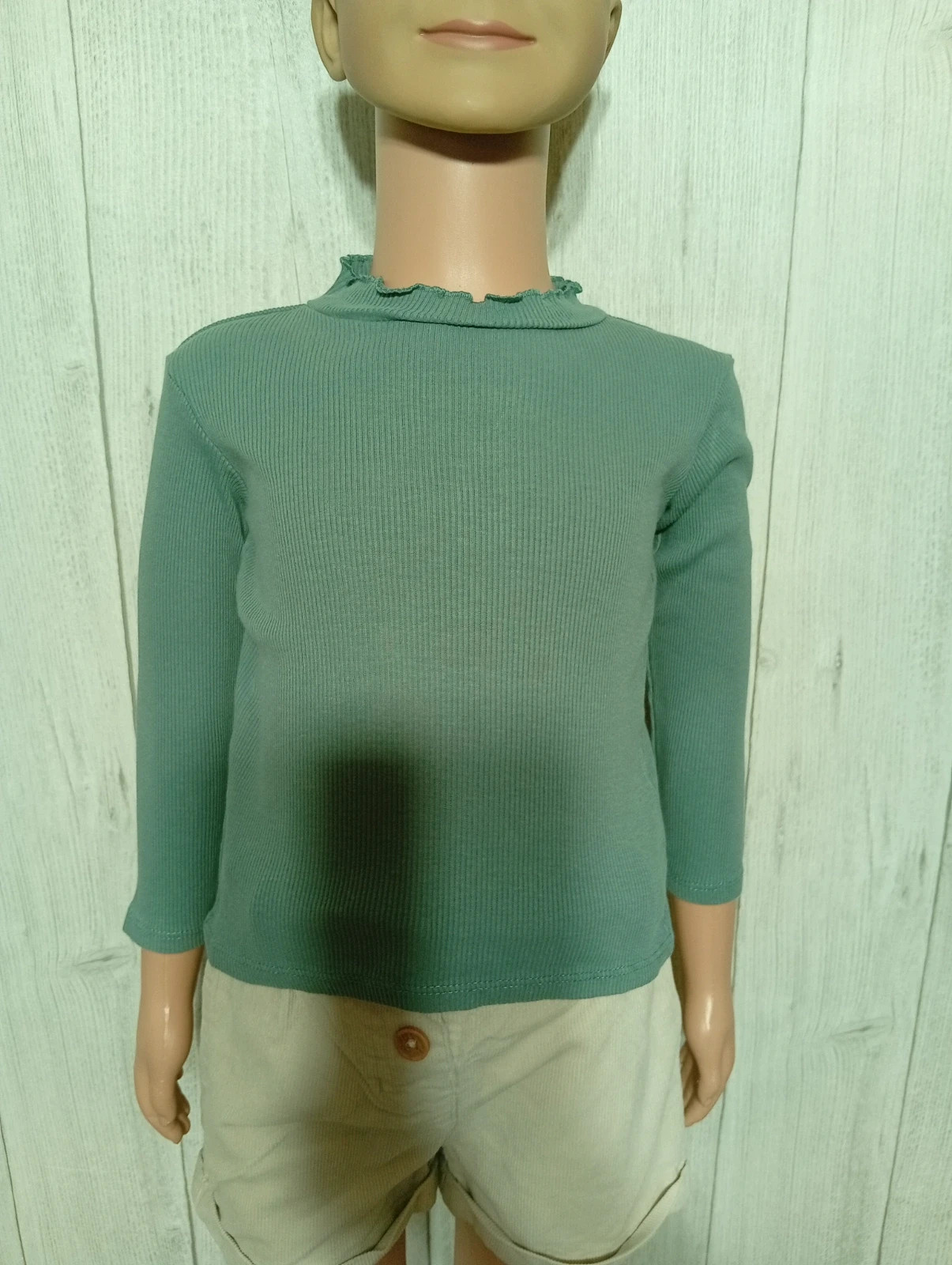 T-shirt manches longues fille - taille 2 ans (83/89 cm) - Kiabi - couleur vert – Kiabi – taille 18-24 mois / 86 cm