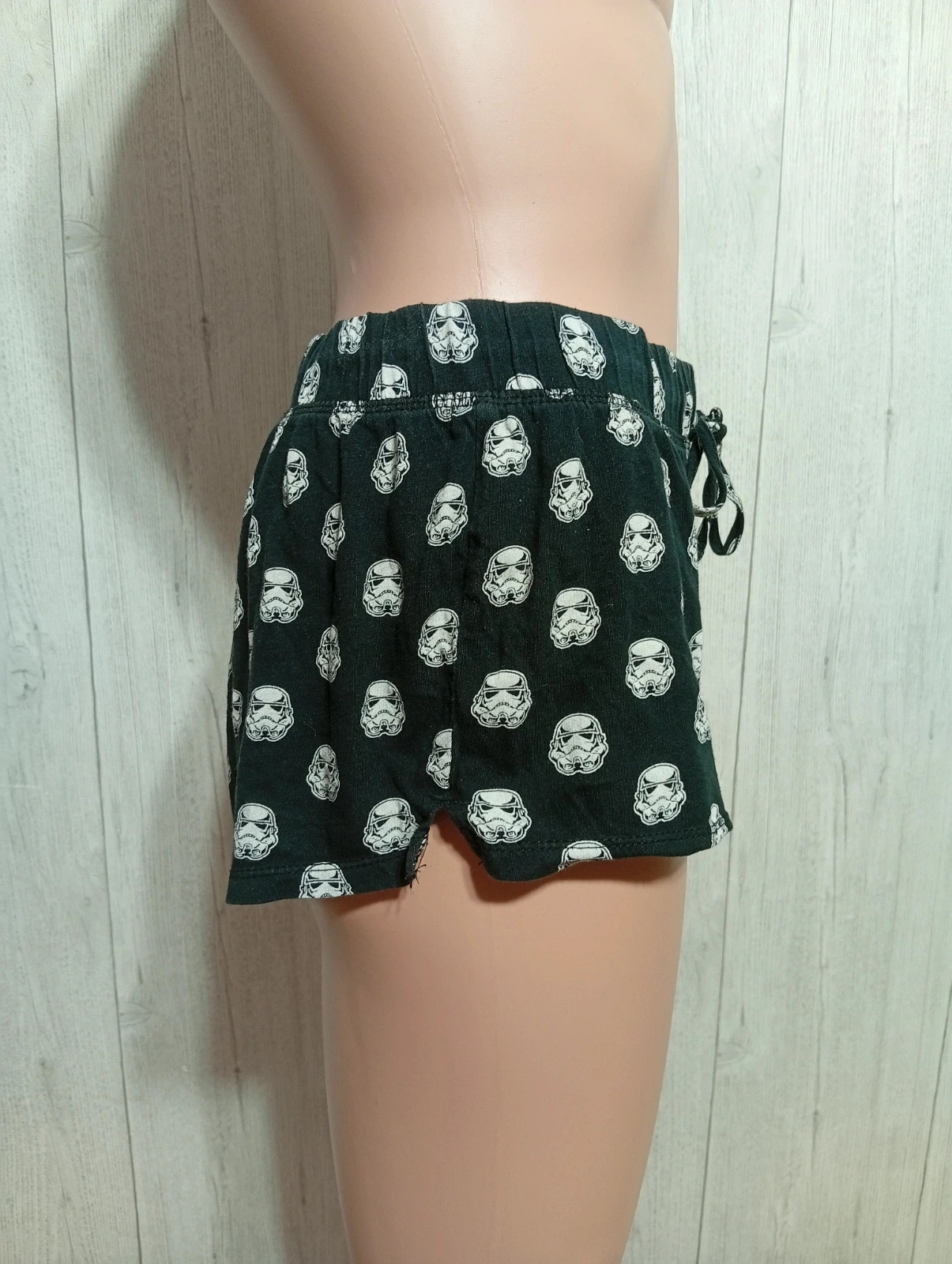 Short de pyjama femme - taille S/36 - star wars - couleur noir et blanc – Star Wars – taille S / 36 / 8 4