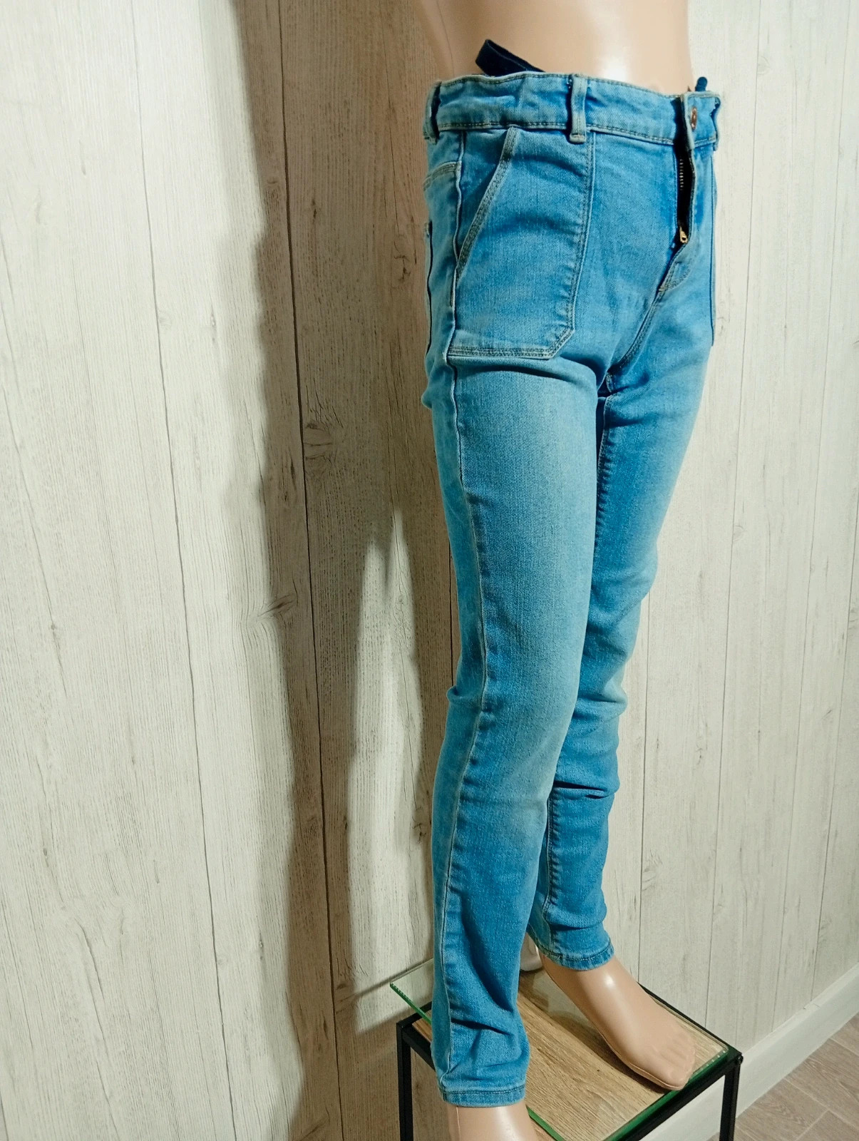 Jeans fille - taille 12 ans (146/152 cm) - Kiabi - couleur bleu clair – Kiabi – taille 12 ans / 152 cm 2