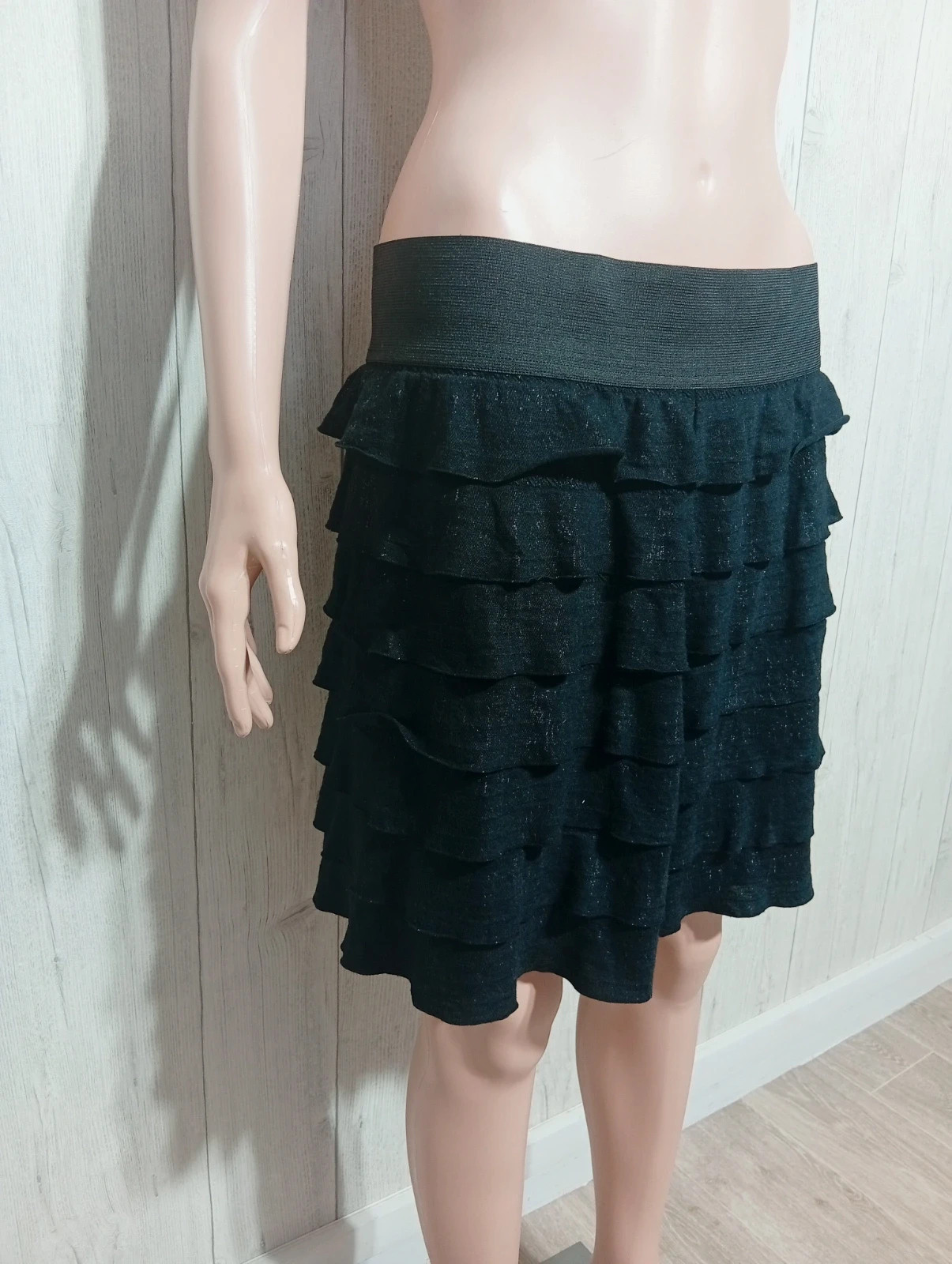 Jupe femme - taille XL/42- couleur noir – taille XL / 42 / 14 2