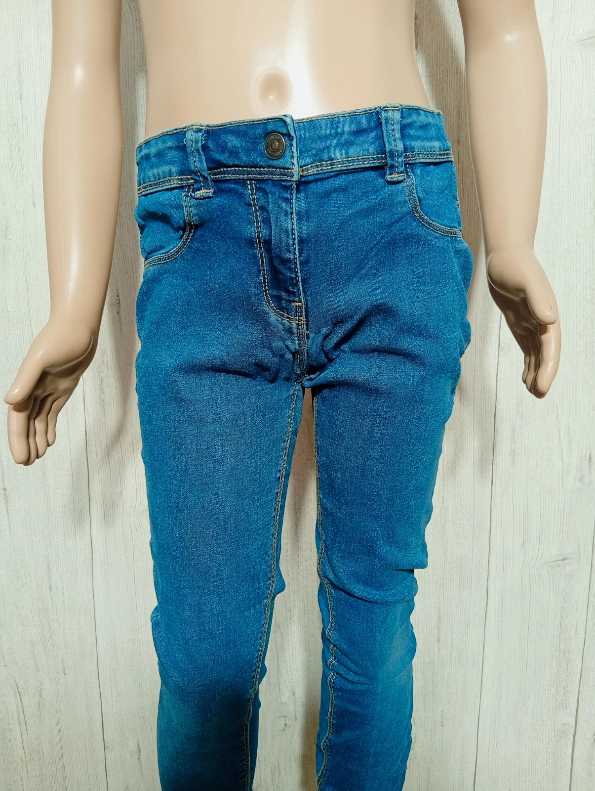 Jeans fille - taille 12 ans ( 146/152 cm) - Kiabi - couleur bleu – Kiabi – taille 12 ans / 152 cm 2