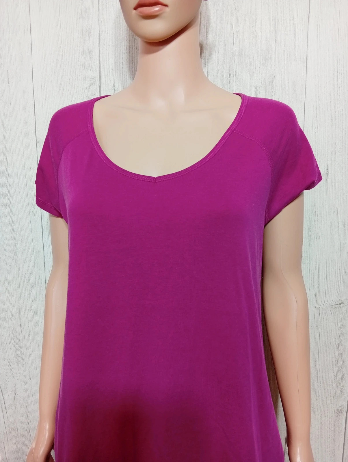 T-shirt manche courte femme - taille XL/42 - Decathlon - couleur fushia – Decathlon – taille XL / 42 / 14 2