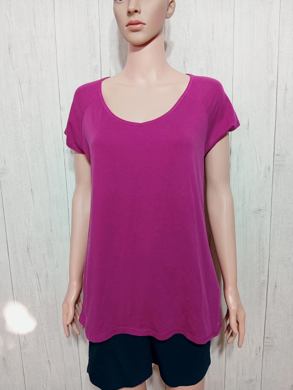 T-shirt manche courte femme - taille XL/42 - Decathlon - couleur fushia