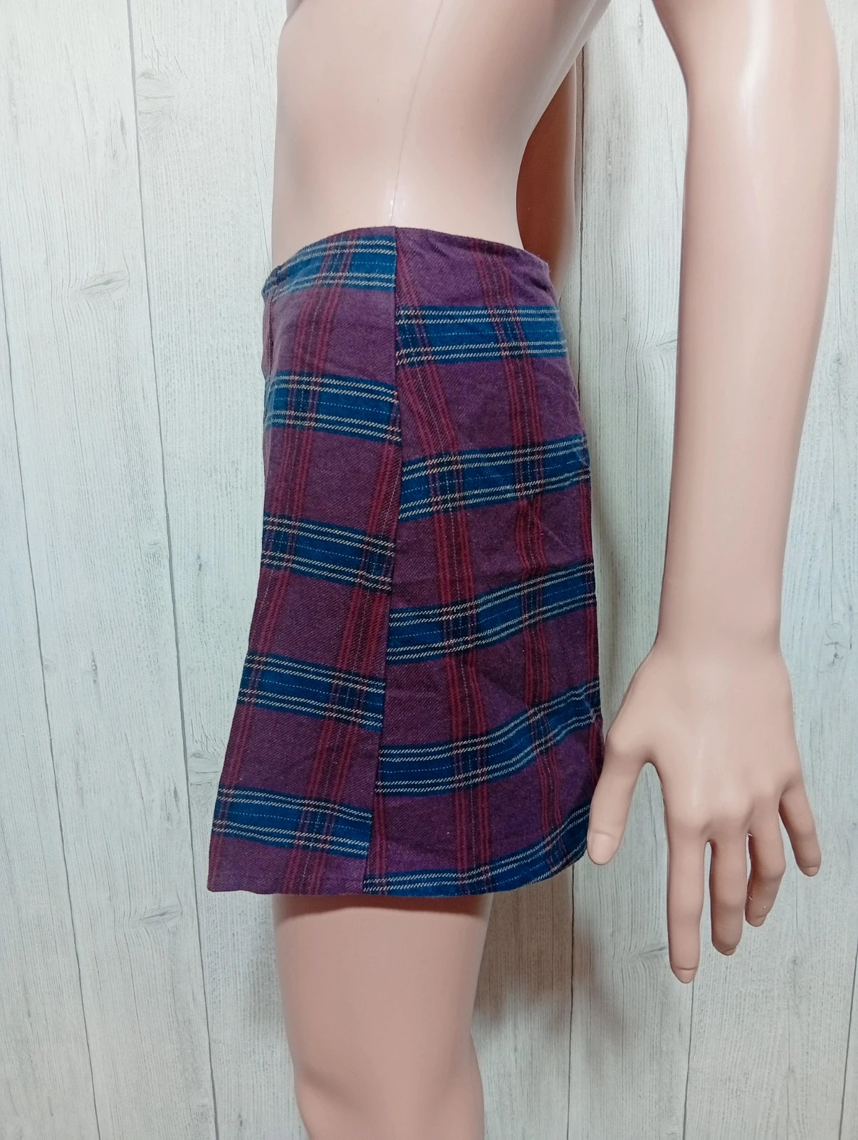 Jupe femme - taille S/36 - Brandy Melville - couleur bordeaux et marine – Brandy Melville – taille S / 36 / 8 5