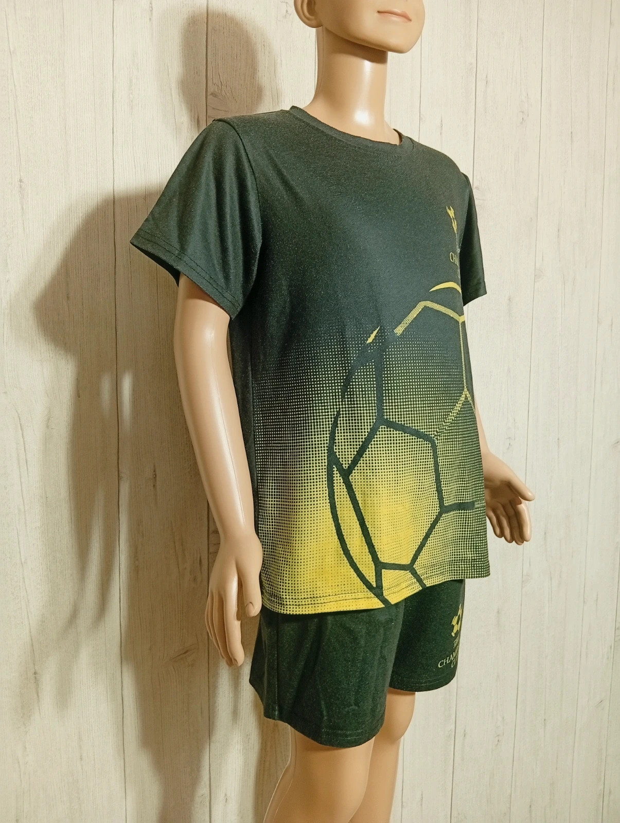 Ensemble 2 pieces garcon - taille 9/10 ans - couleur gris et jaune – taille 9 ans / 134 cm 4