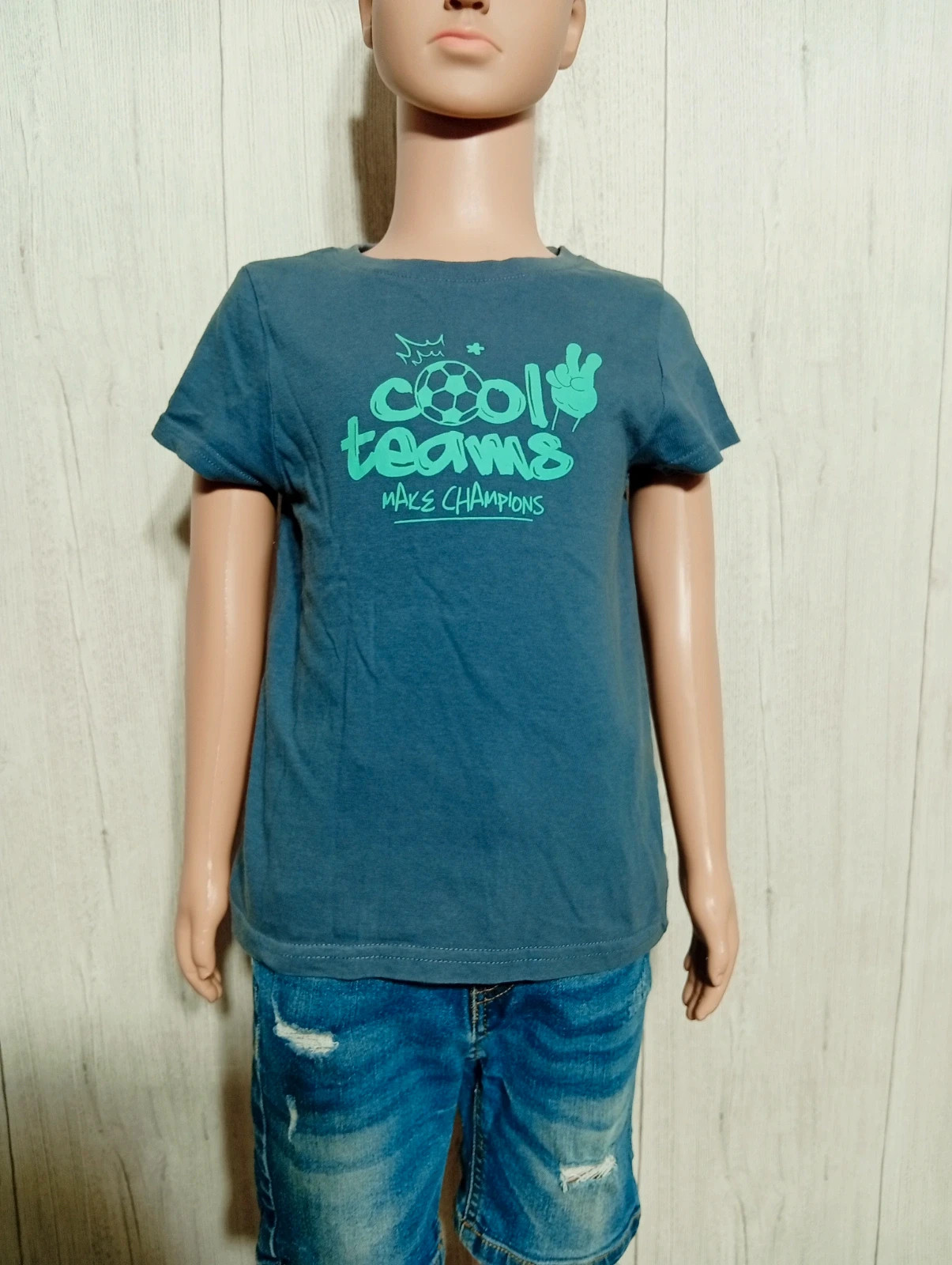 T-shirt imprimé manches courtes garcon - taille 5 ans (108/113 cm) - Kiabi - couleur bleu et menthe – Kiabi – taille 5 ans / 110 cm