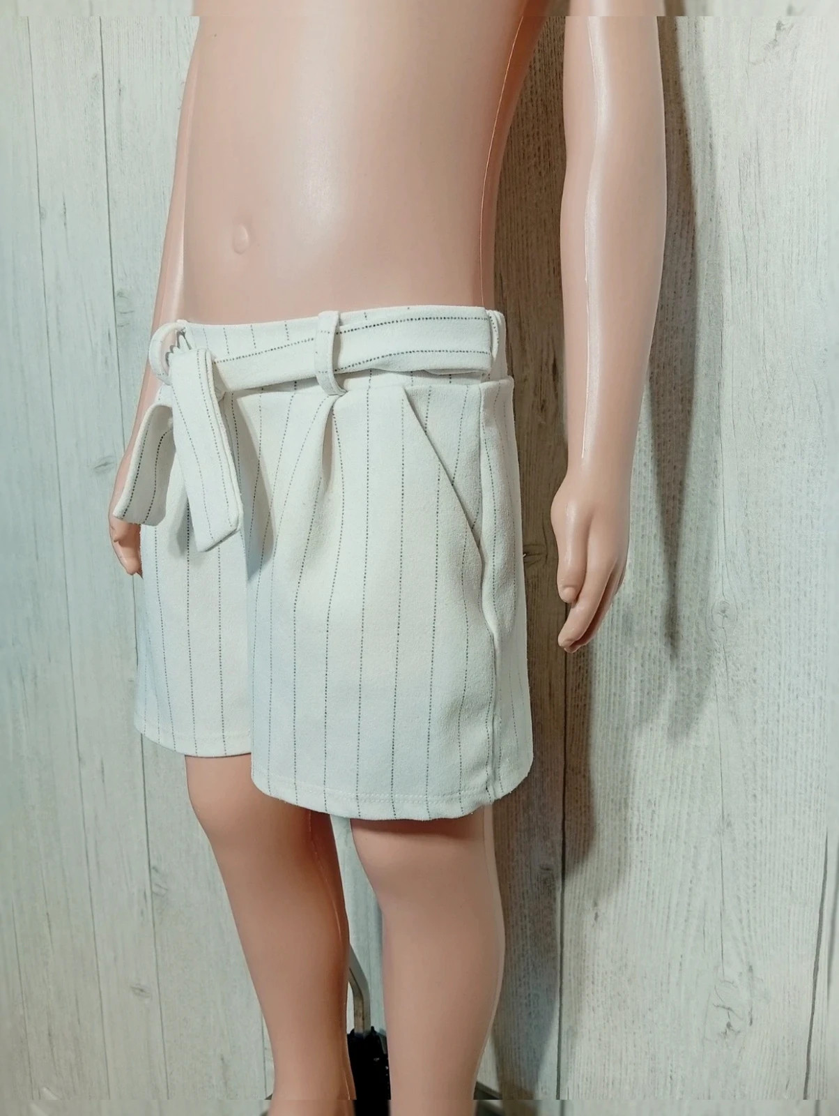 Short blanc et noir - LPC girls - taille 5 ans fille – LPC GIRLS – taille 5 ans / 110 cm 3