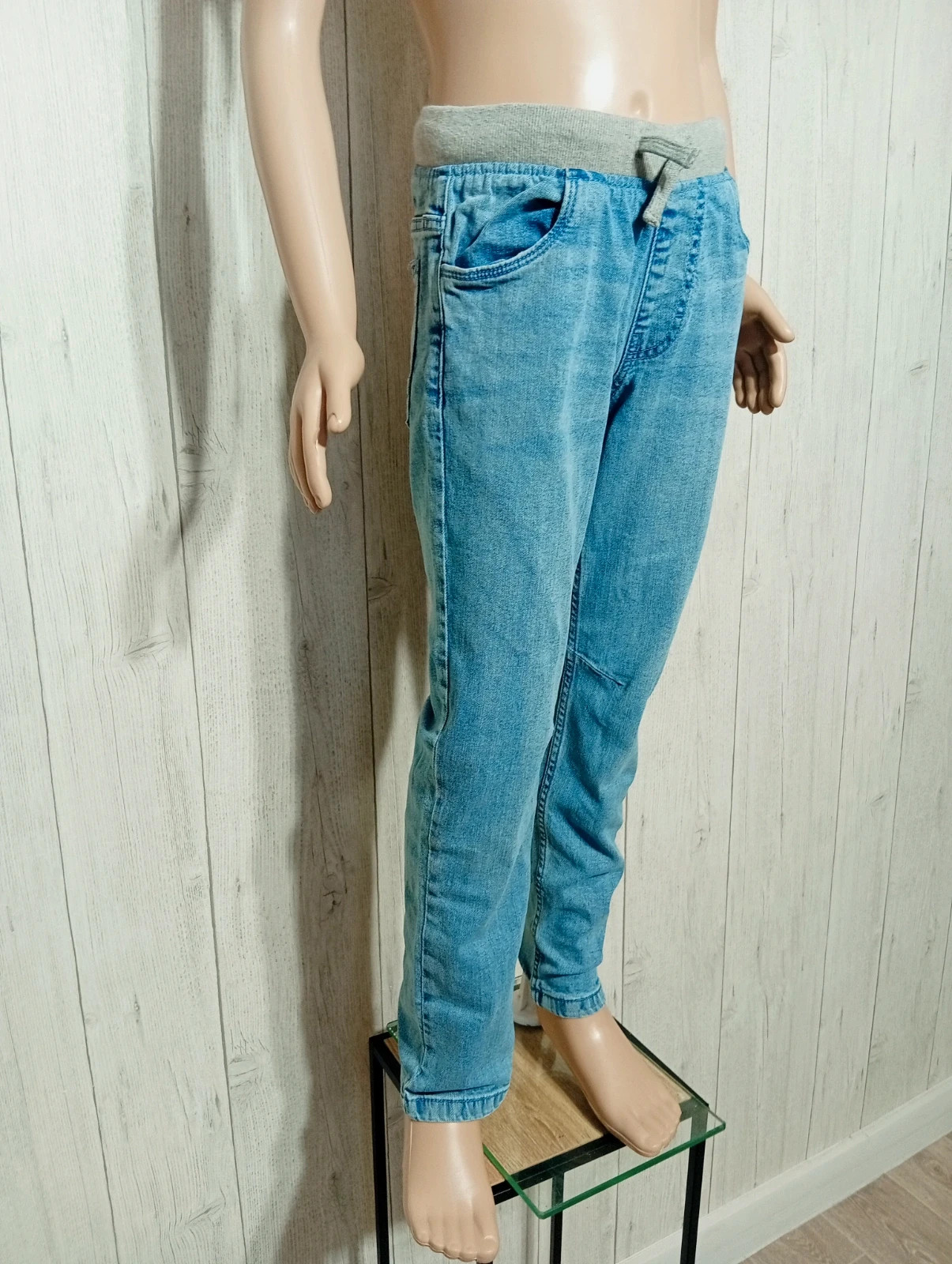 Jeans garcon - taille 10 ans ( 140 cm) - La halle - couleur bleu clair – La Halle – taille 10 ans / 140 cm 4