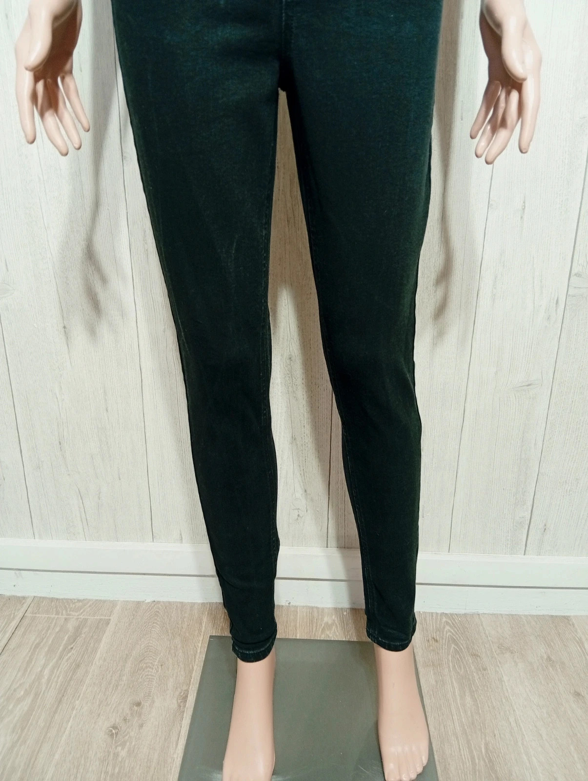 Jeans femme - taille M/38 - pimkie - couleur noir – Pimkie – taille M / 38 / 10 3