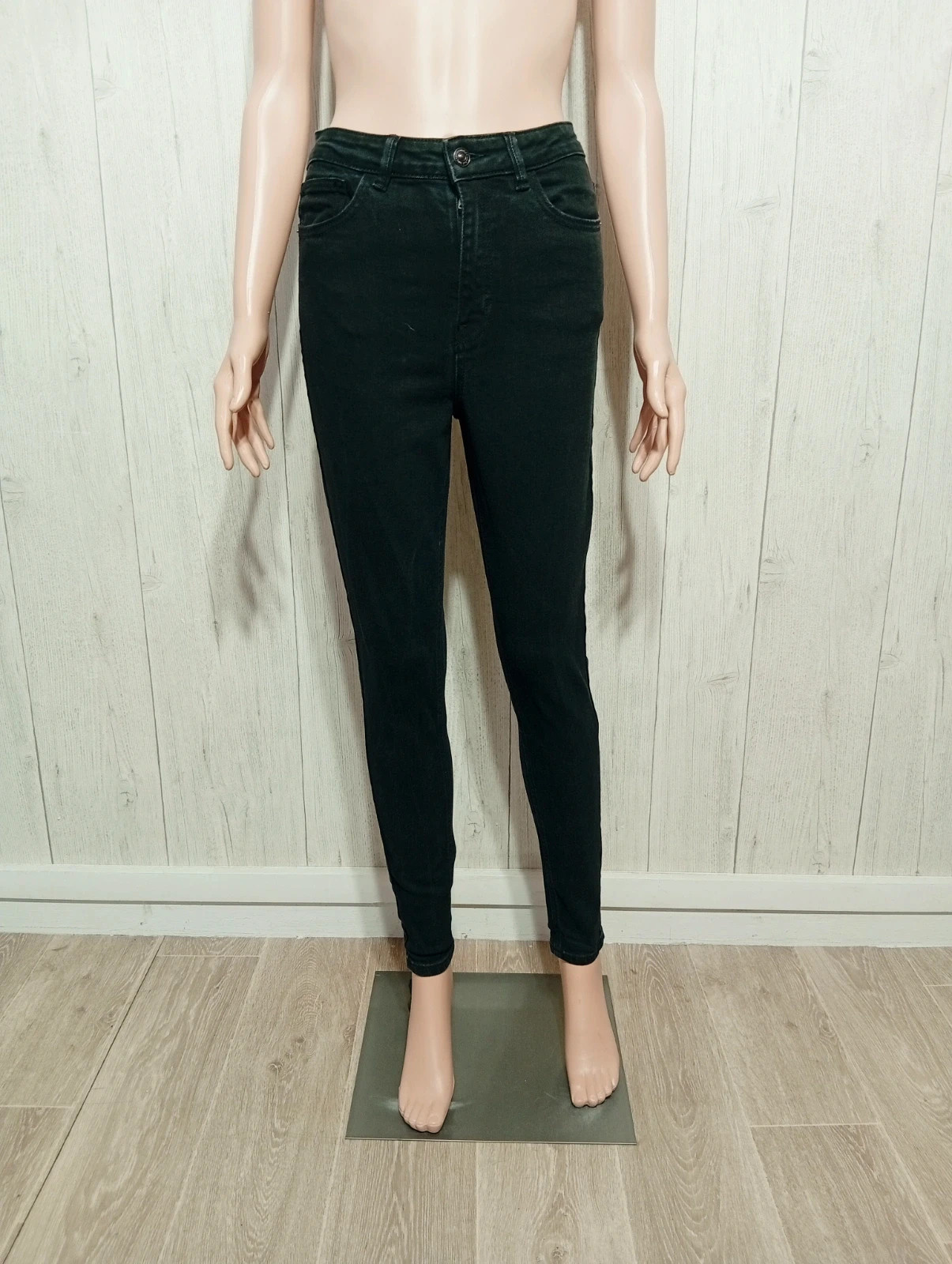 Jeans femme - taille M/38 - pimkie - couleur noir – Pimkie – taille M / 38 / 10