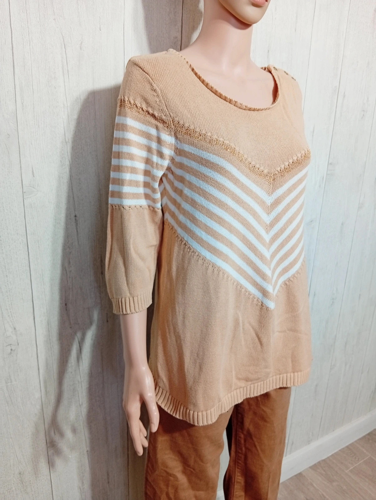 Pull a Manches longues femme- taille XL/42 - Damart - couleur beige et blanc – Damart – taille XL / 42 / 14 4
