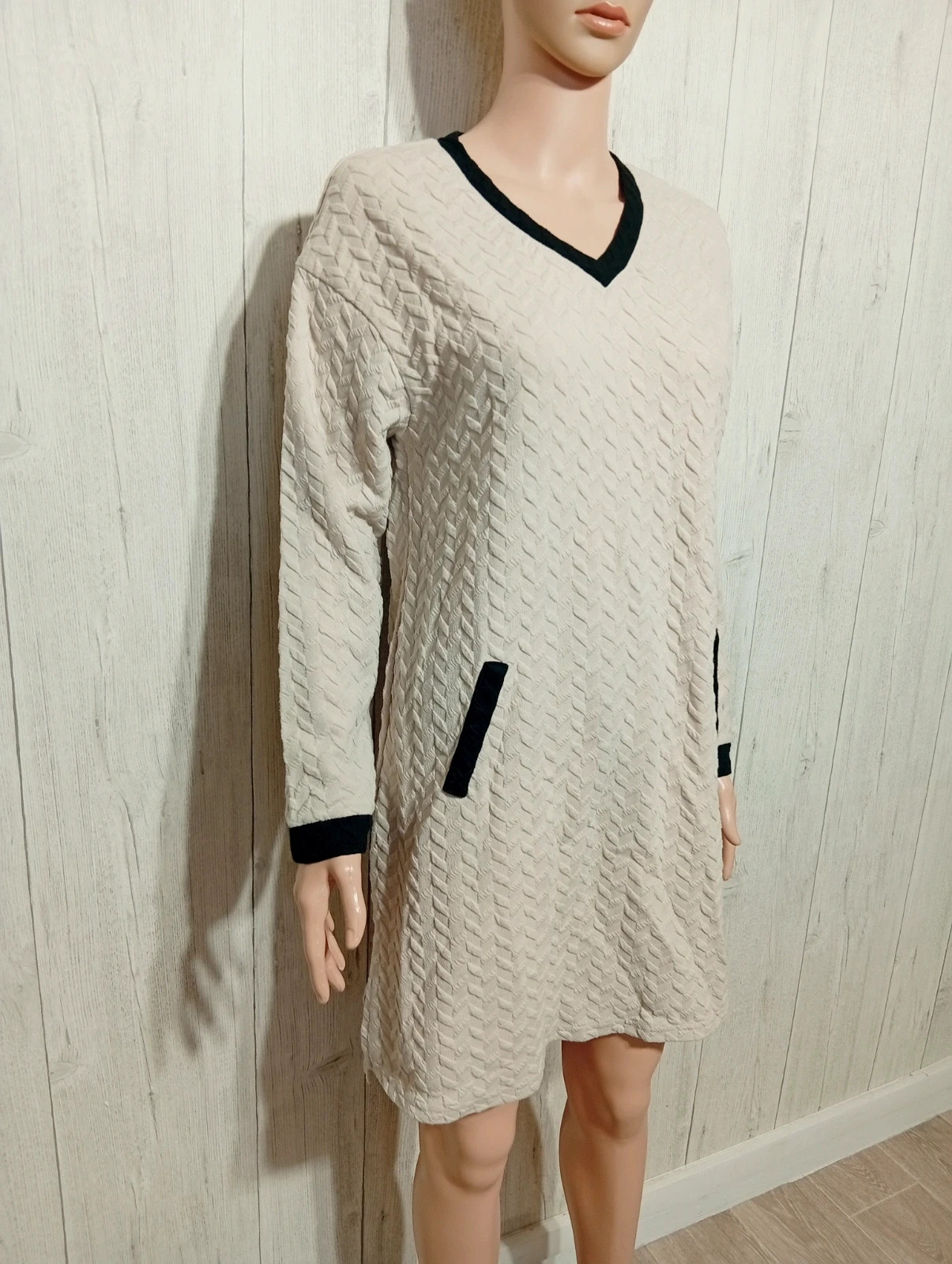 Robe femme - taille S/36 - shein - couleur beige et noir – Shein – taille S / 36 / 8 4