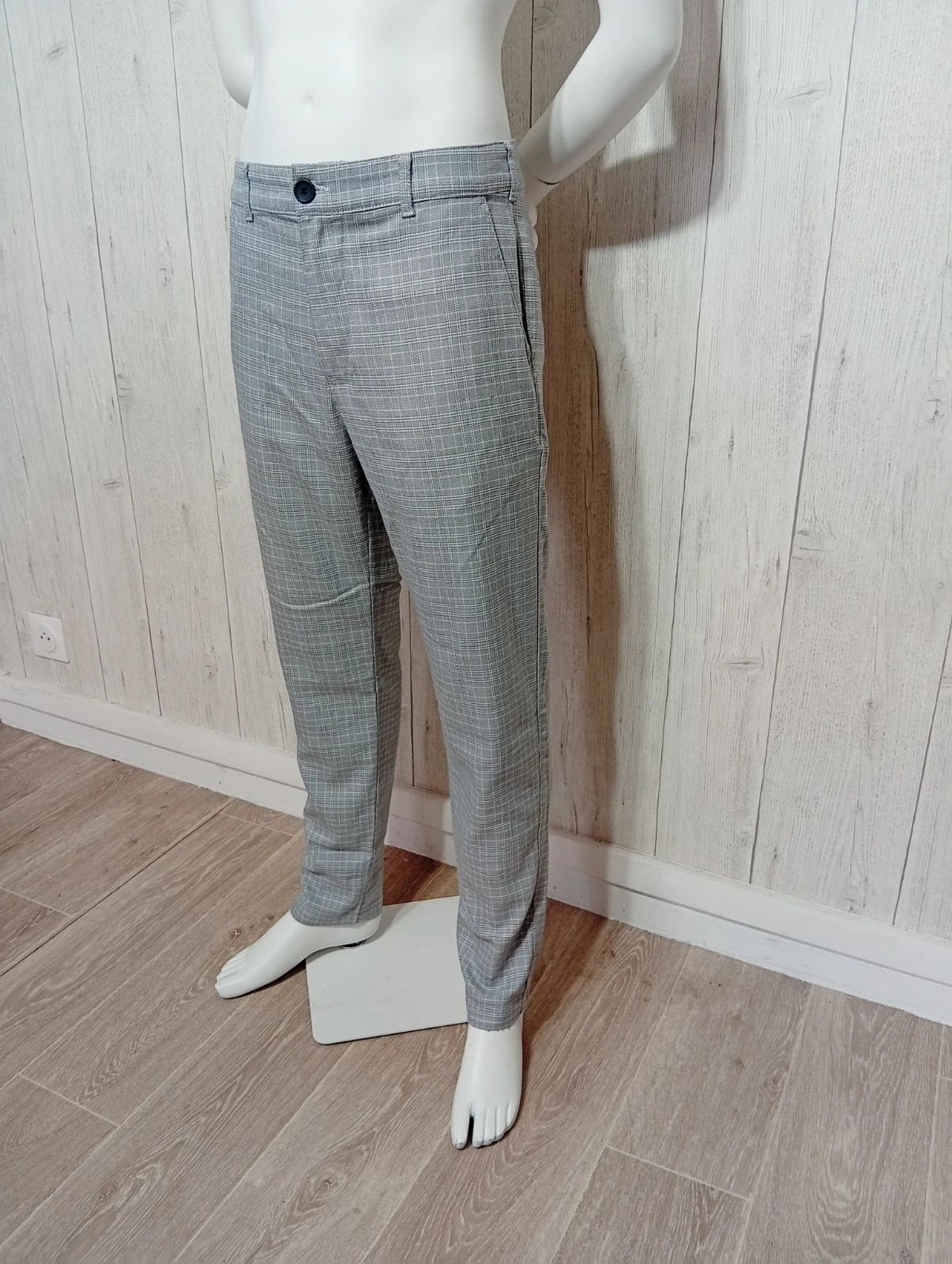 Pantalon de costume homme - taille XL/42 ( W32/L30)- Hollister- couleur gris et blanc – Hollister – taille XL 5