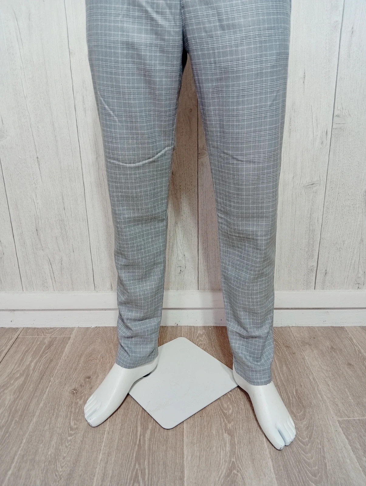 Pantalon de costume homme - taille XL/42 ( W32/L30)- Hollister- couleur gris et blanc – Hollister – taille XL 3