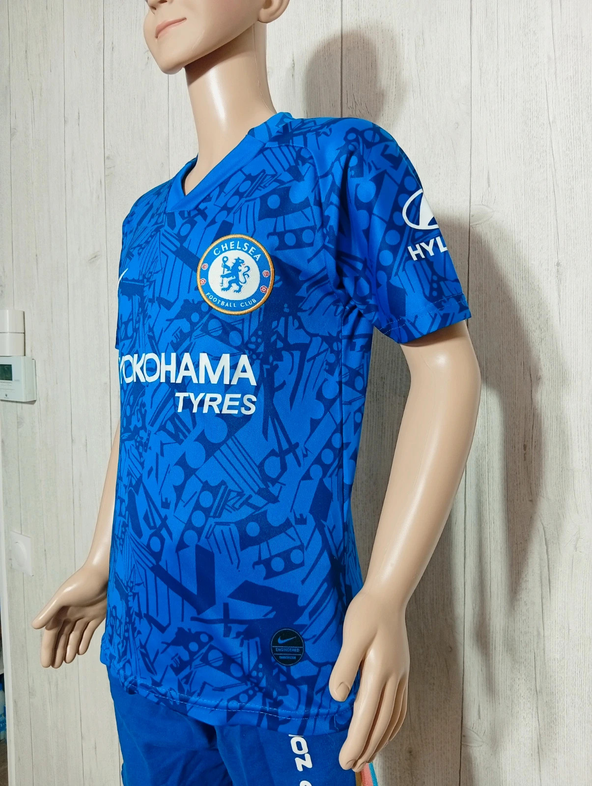 T-shirt manche courte chelsea garcon - taille 8 ans (128 cm)- nike - couleur bleu et marine – Nike – taille 8 ans / 128 cm 5