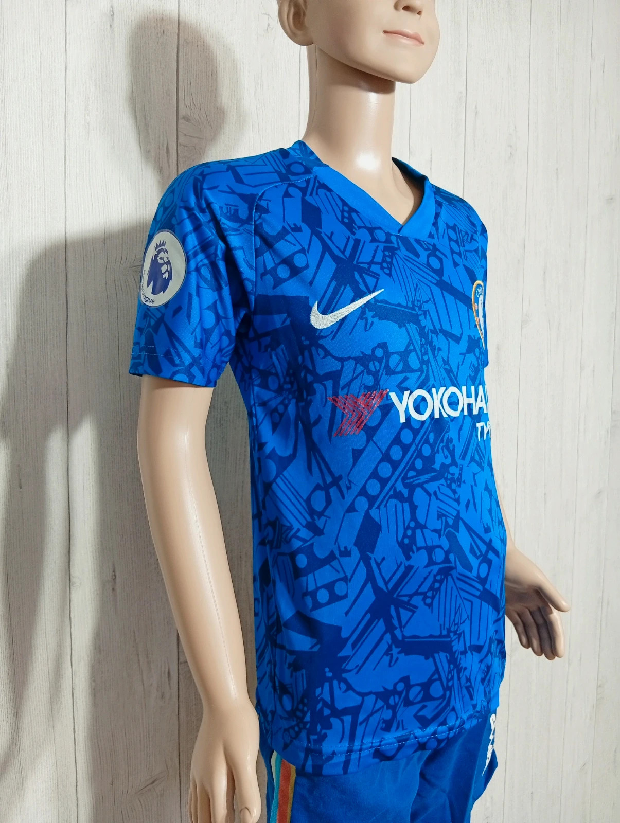 T-shirt manche courte chelsea garcon - taille 8 ans (128 cm)- nike - couleur bleu et marine – Nike – taille 8 ans / 128 cm 4