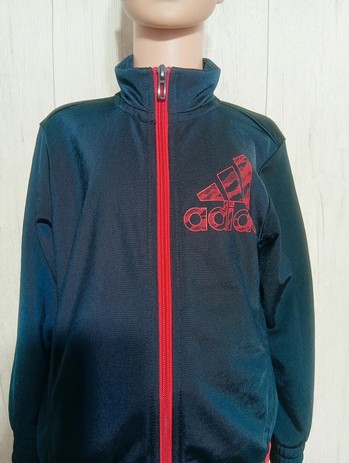 Gilet garçon - taille 5/6 ans - adidas - couleur marine et rouge – adidas – taille 6 ans / 116 cm 2