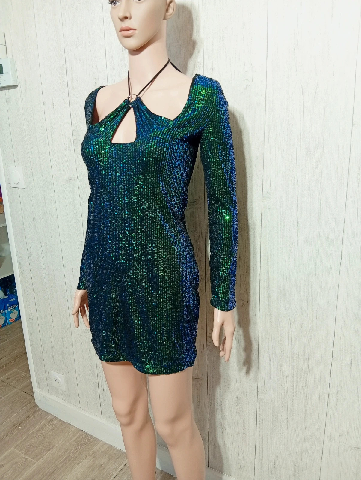 Robe femme - taille S/36- shein - couleur vert – Shein – taille S / 36 / 8 5