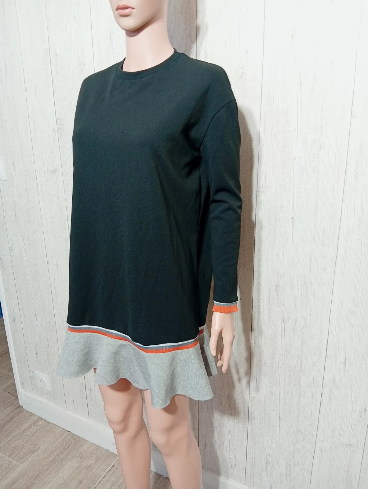 Robe femme - taille S/36 - zara - couleur noir gris – Zara – taille S / 36 / 8 5