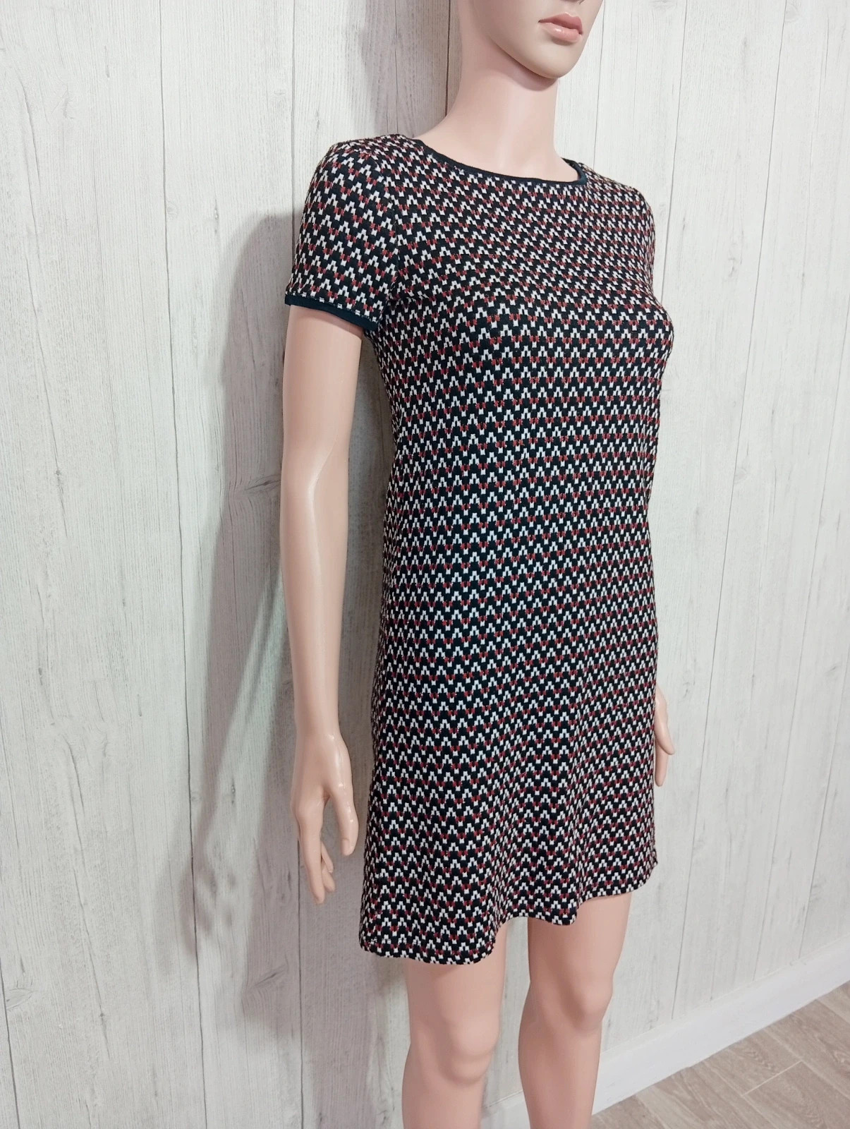 Robe femme - taille S/36 - promod - couleur noir et rouge – Promod – taille S / 36 / 8 4