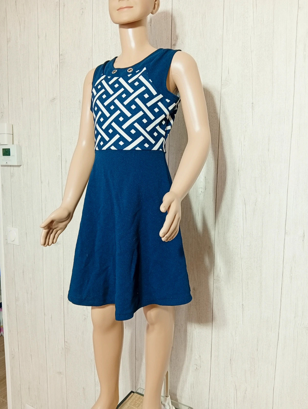 Robe fille - taille 8 ans - newcollection -, couleur marine et blanc – New Collection – taille 8 ans / 128 cm 5