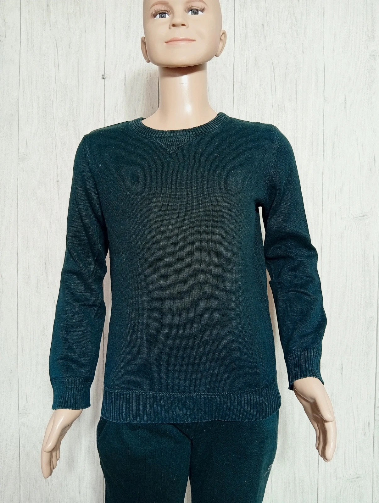 Pull garcon- taille 8 ans ( 126/131cm) - Kiabi - couleur noir – Kiabi – taille 8 ans / 128 cm