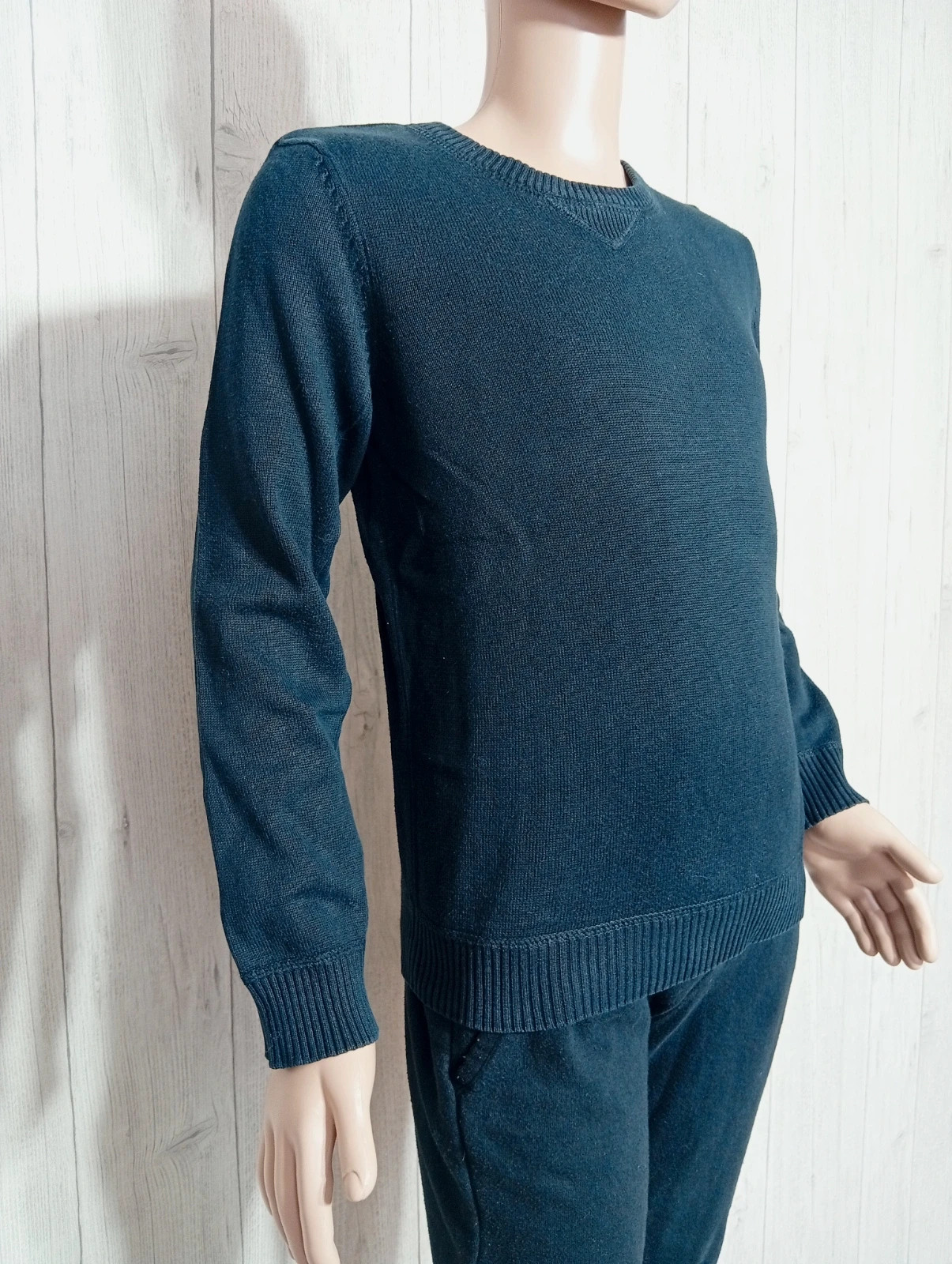 Pull garcon- taille 8 ans ( 126/131cm) - Kiabi - couleur noir – Kiabi – taille 8 ans / 128 cm 4