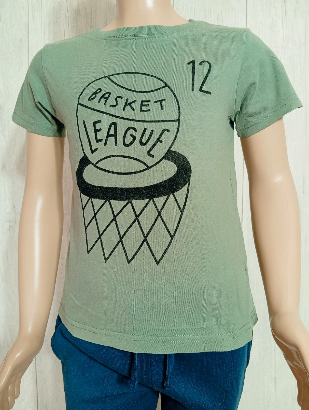 T-shirt manche courte garcon- taille 7/8 ans ( 122/128 cm) -zeeman - couleur kaki et noir – Zeeman – taille 7 ans / 122 cm 3