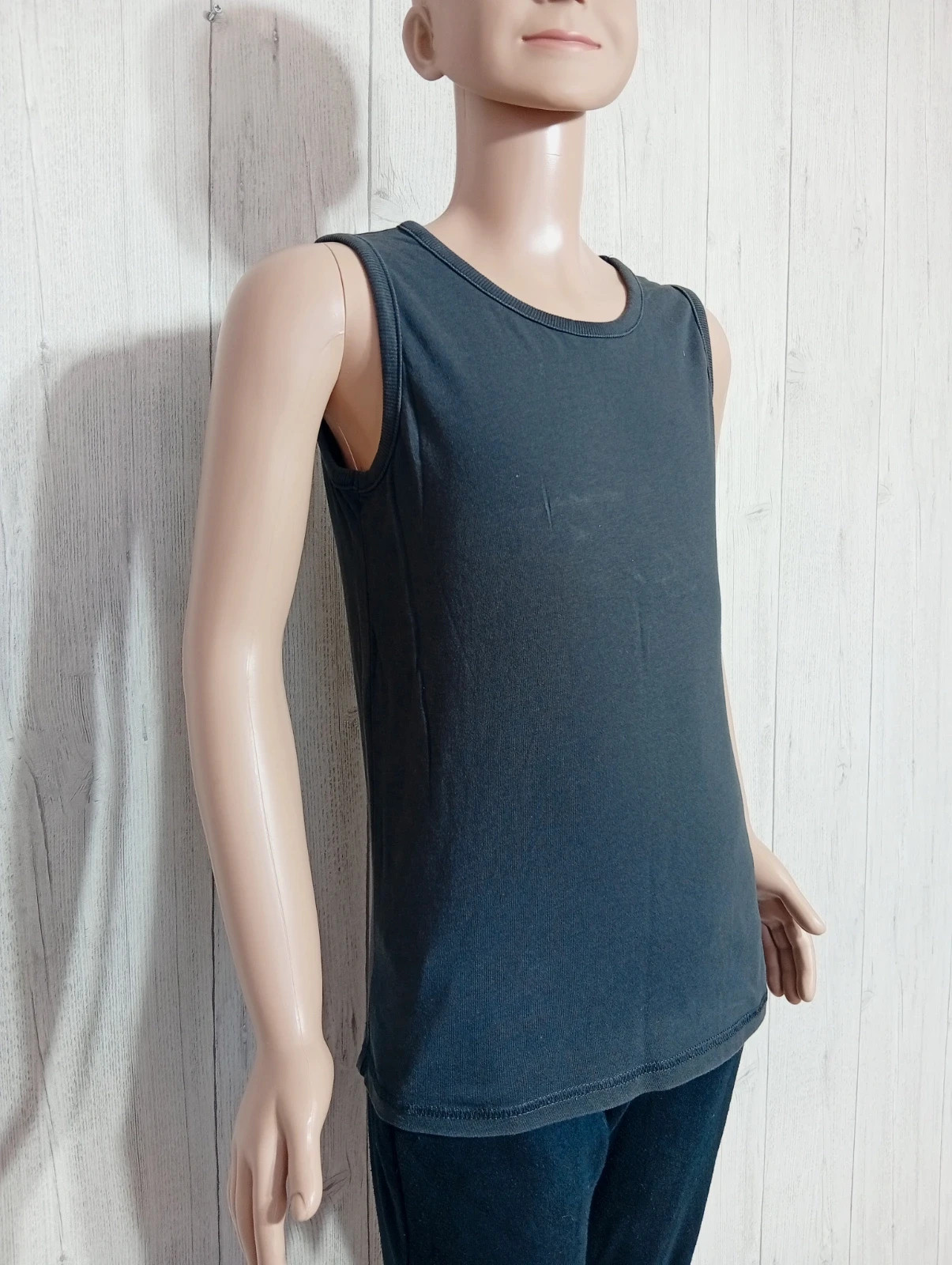 Débardeur garcon - taille 10 ans (138/143 cm) - kiabi-couleur noir – Kiabi – taille 10 ans / 140 cm 4