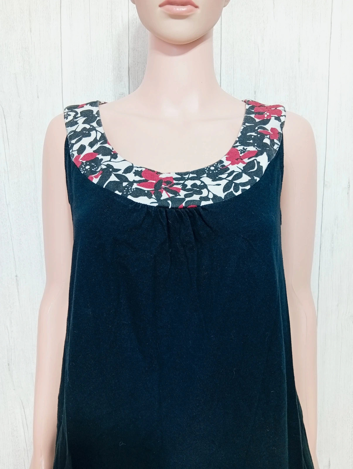 Ensemble 2 pieces femme - taille XL/42- couleur noir blan rouge – taille XL / 42 / 14 3
