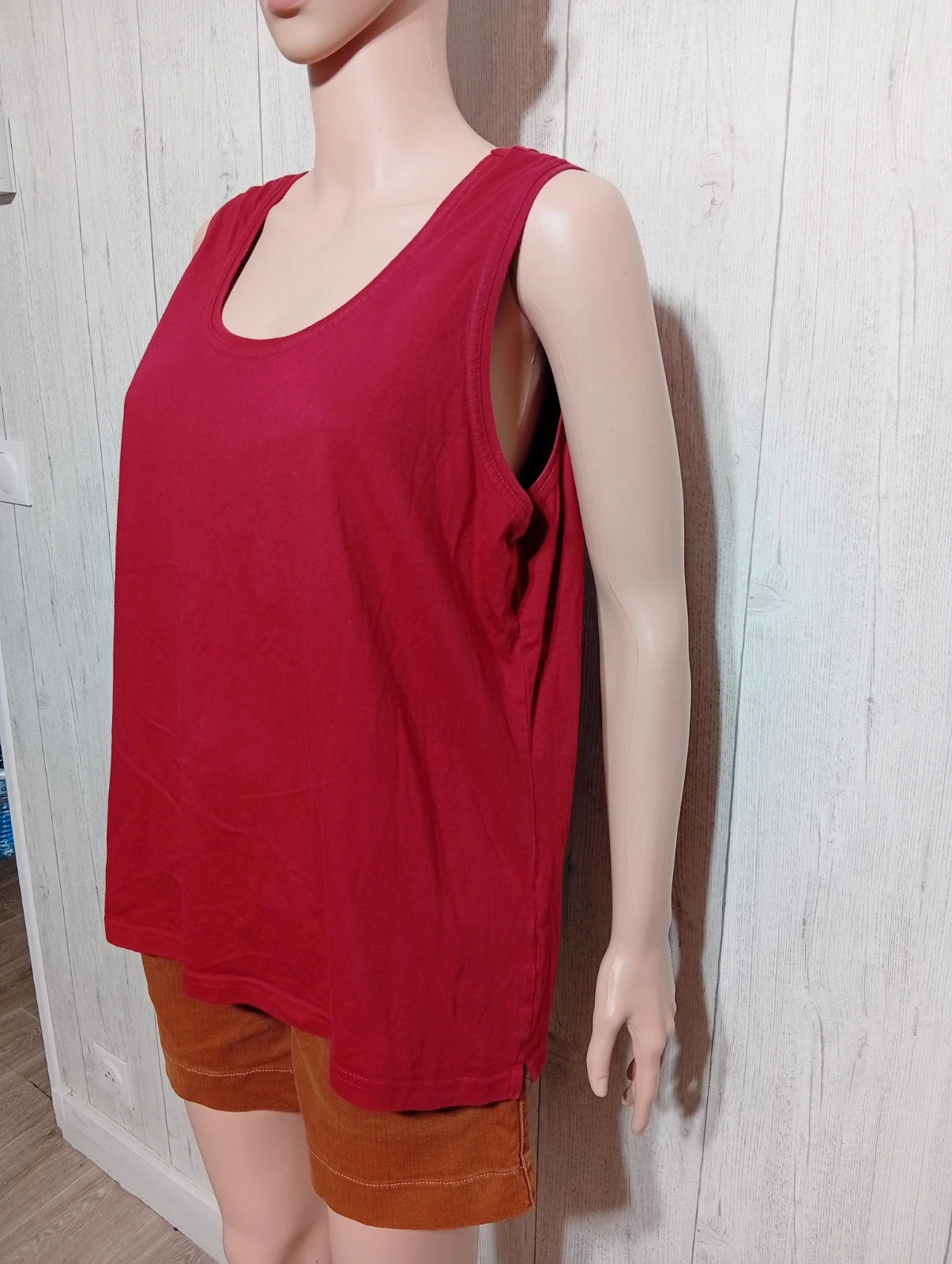 Débardeur femme - taille XL/42 - M&Smode- couleur rouge – M&S Mode – taille XL / 42 / 14 5