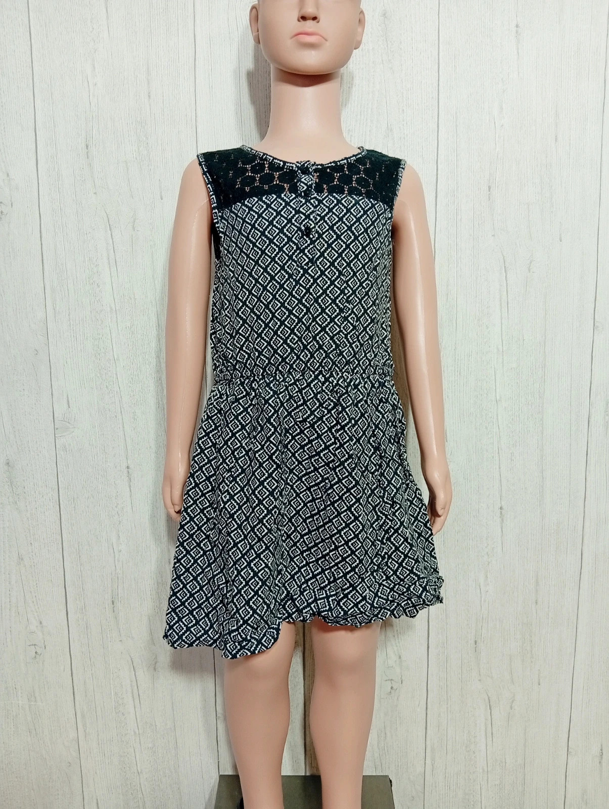 Robe fille - taille 6 ans ( 116 cm) - lili marelle - couleur noir et blanc