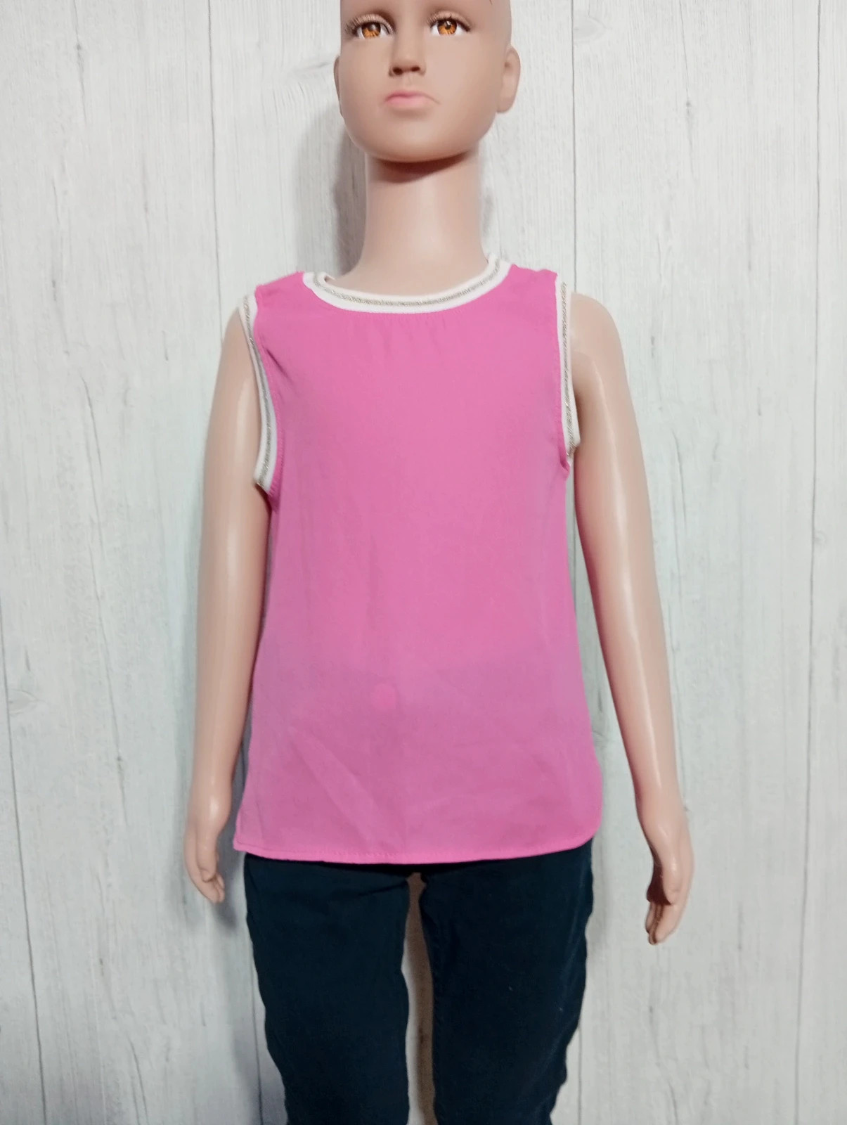 Débardeur fille-taille 6 ans ( 114/119 cm) - Kiabi - couleur fushia doré et blanc – Kiabi – taille 6 ans / 116 cm 2