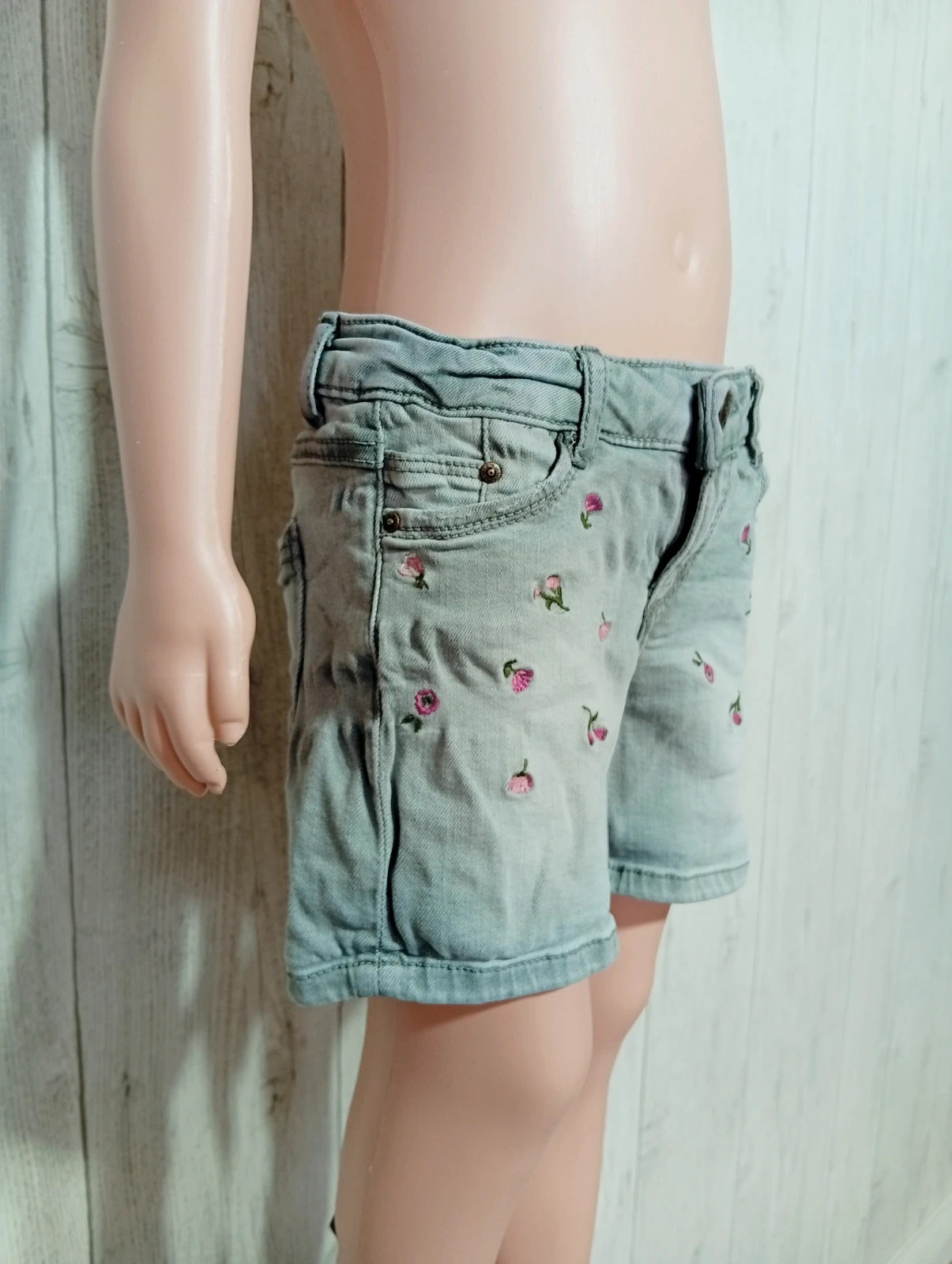 Short en jean fille - taille 5 ans (110 cm) - tape a l'oeil - couleur gris vert rose – Tape à l'œil – taille 5 ans / 110 cm 2